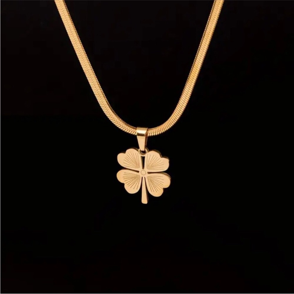 18K gold-plated stainless steel necklace four-leaf clover pendant snake chain